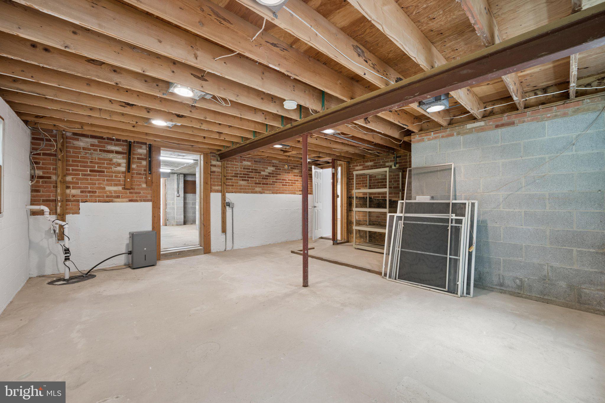 HICKORY HILL - Residential