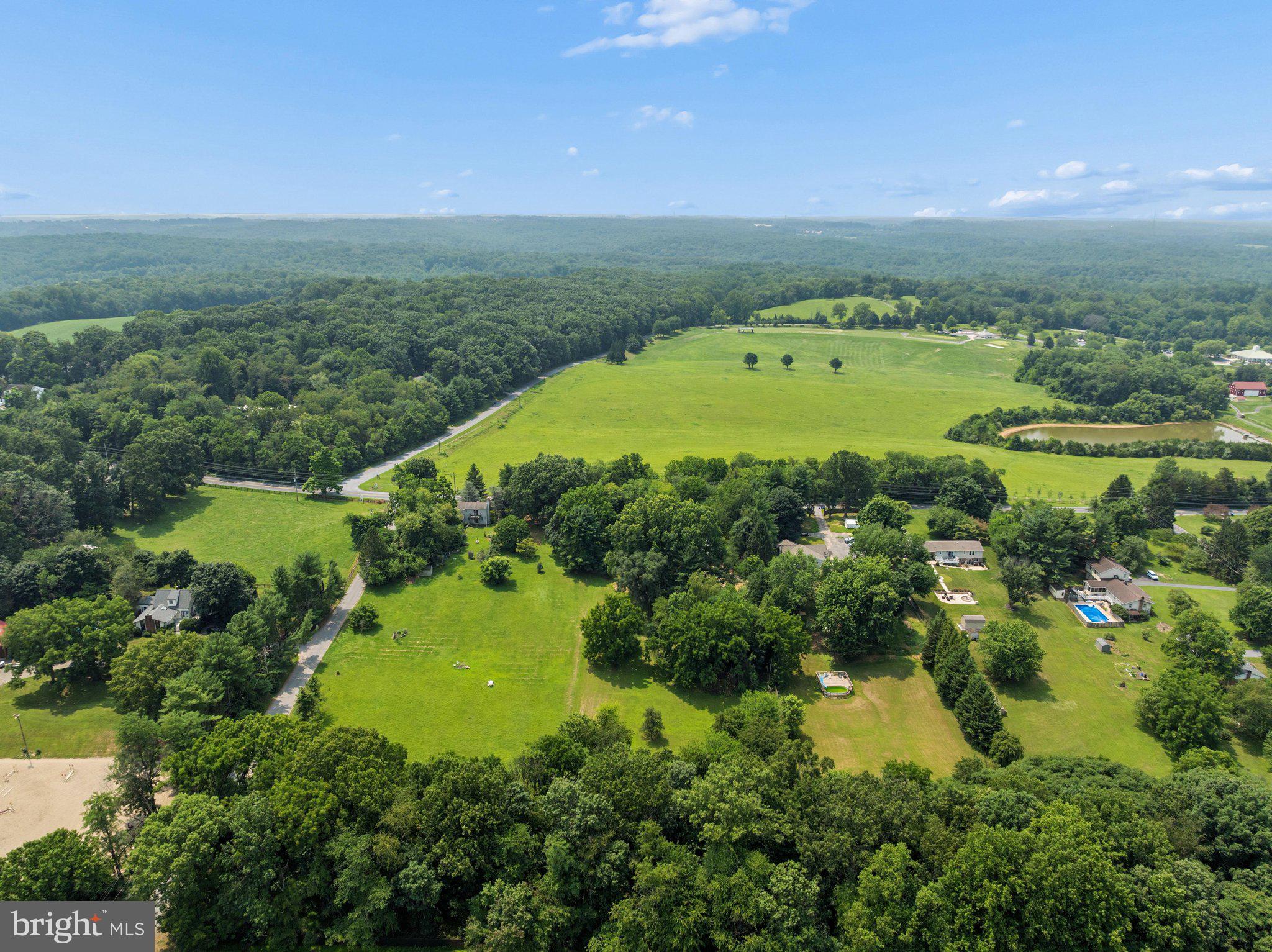 HICKORY HILL - Residential
