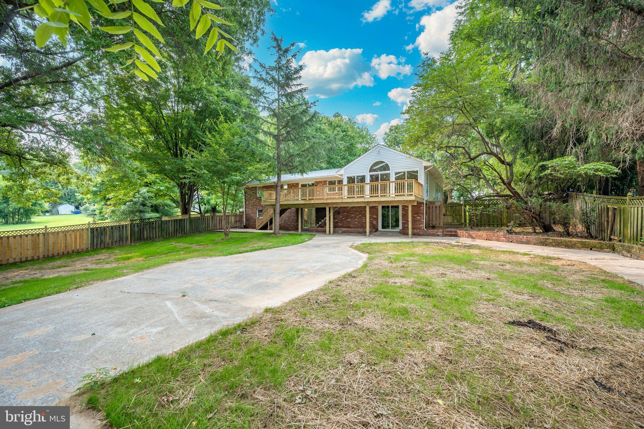 HICKORY HILL - Residential