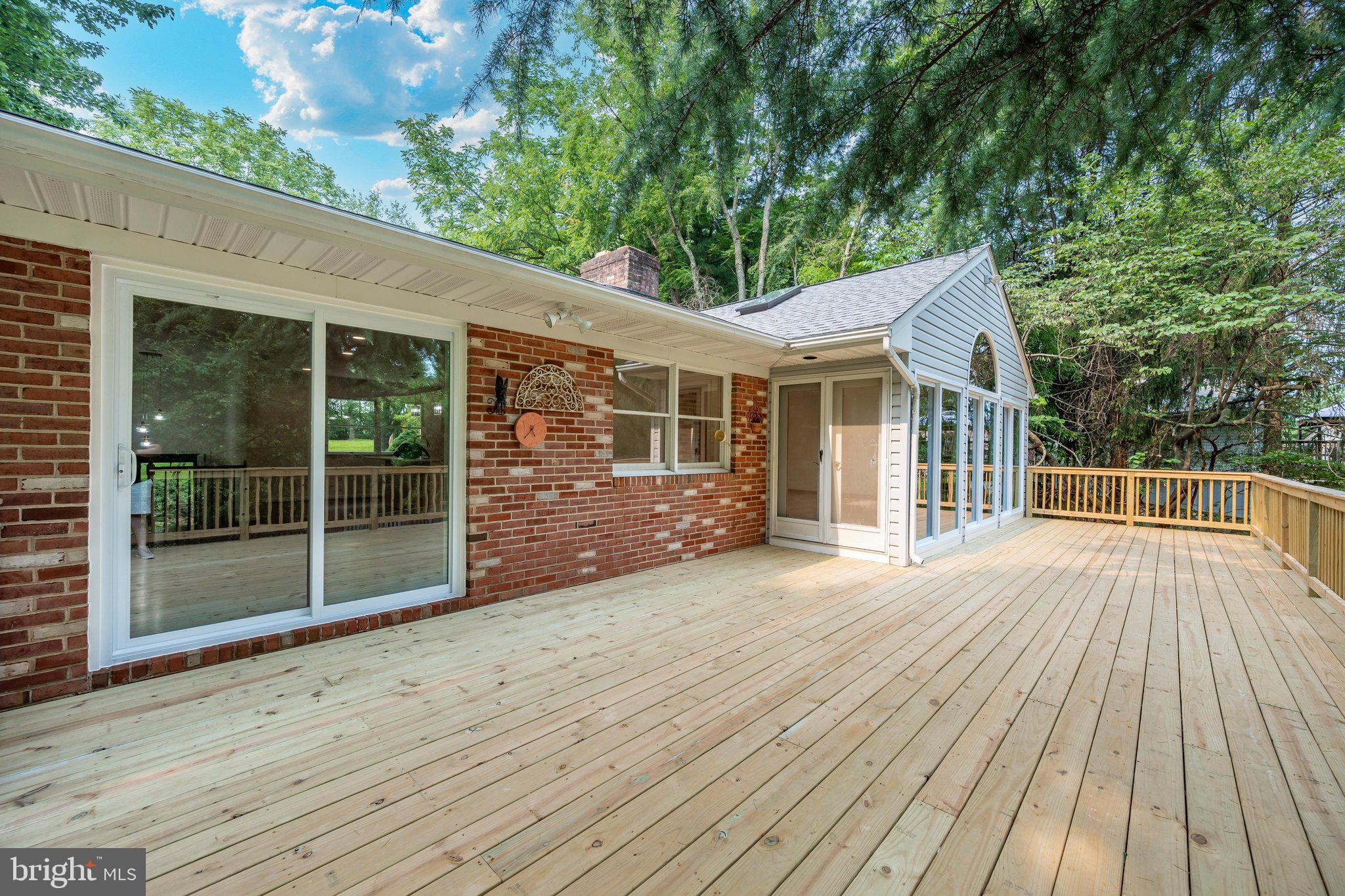 HICKORY HILL - Residential