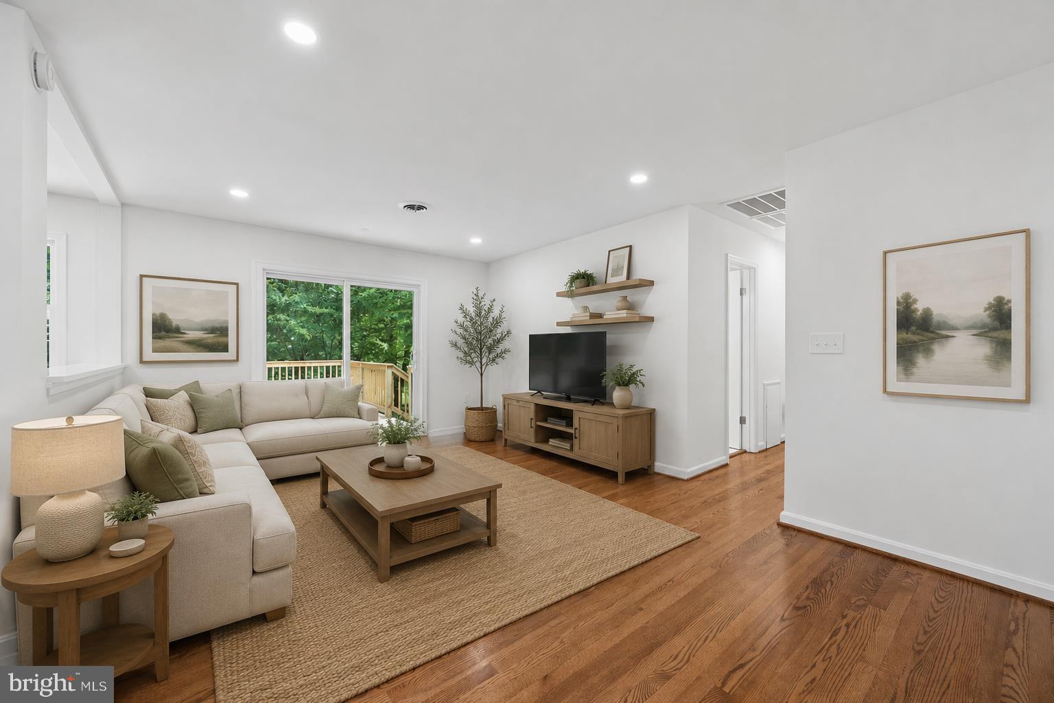 HICKORY HILL - Residential