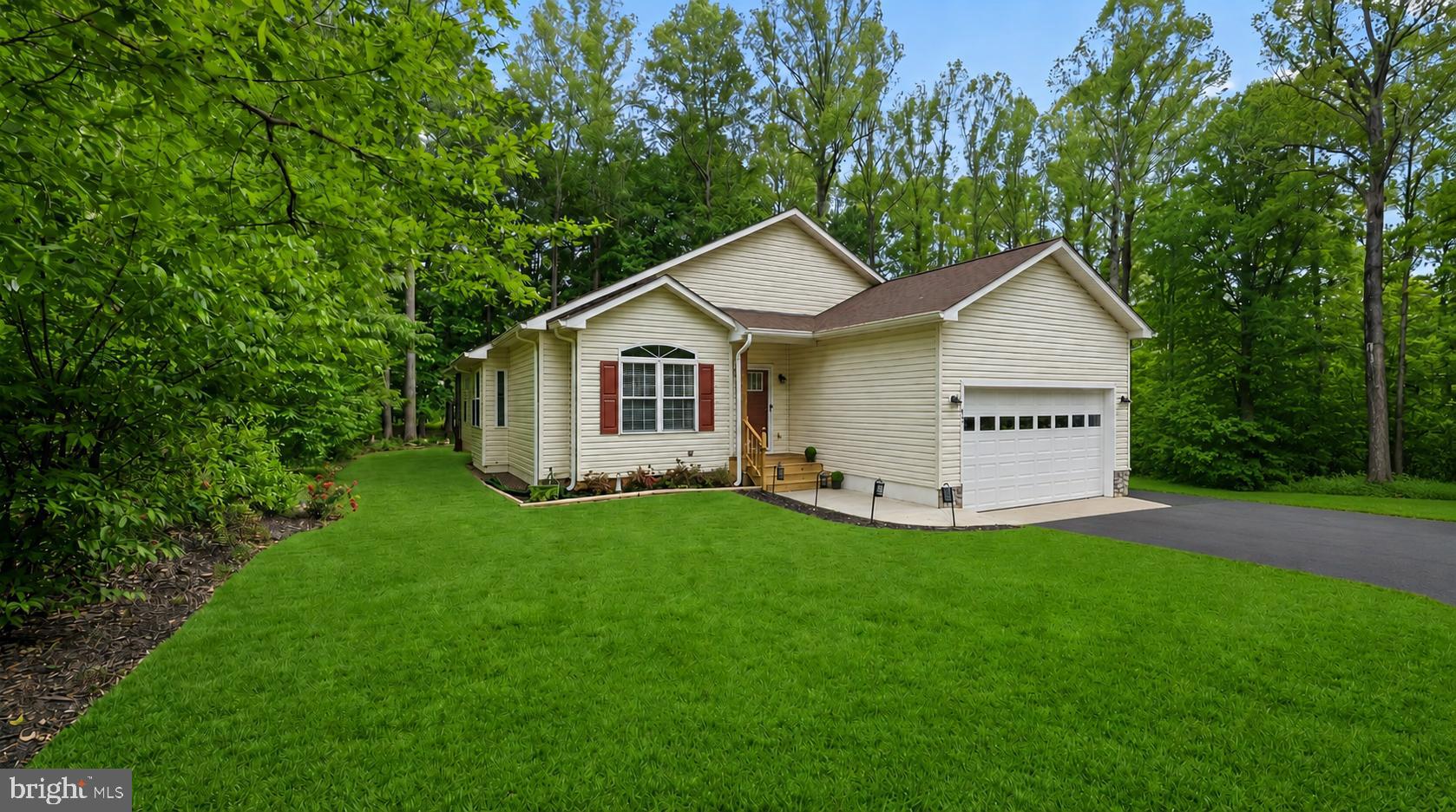 LAKE OF THE WOODS - Residential