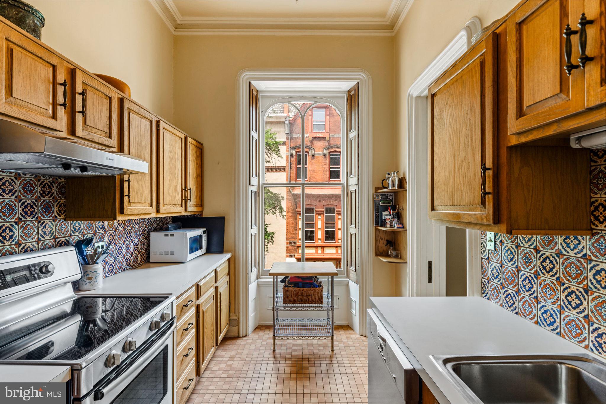 FITLER SQUARE - Residential Income