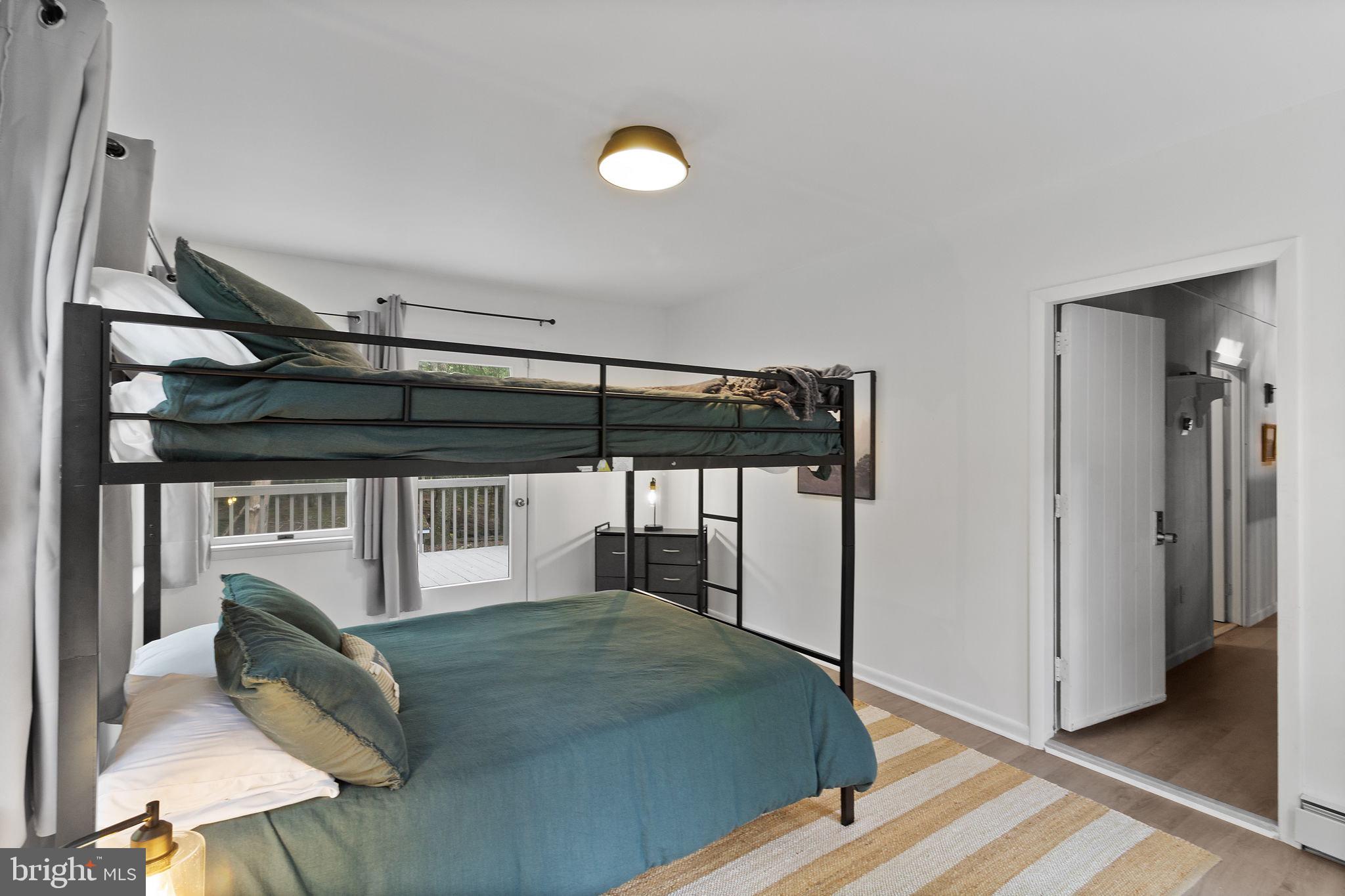EAGLE ROCK RESORT - Residential