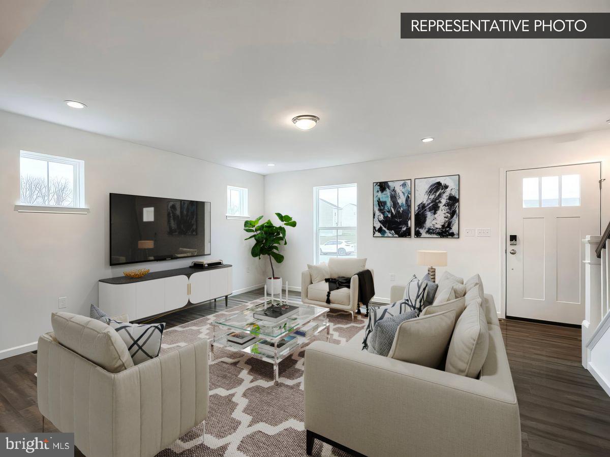 HILLS AT VALLEY VIEW - Residential