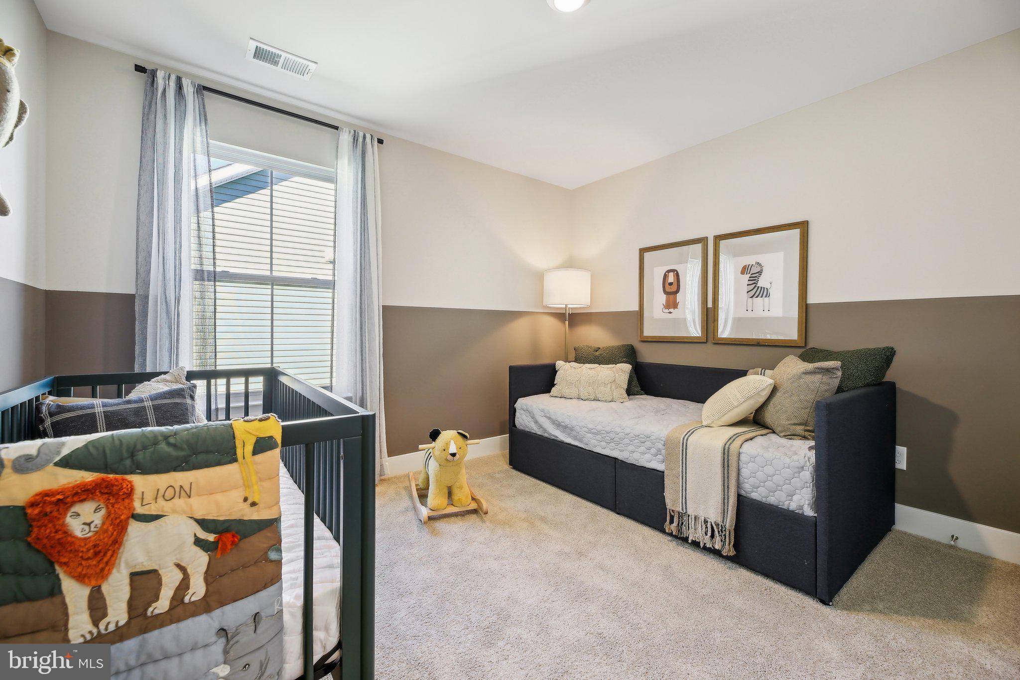 WEST WIND - Residential