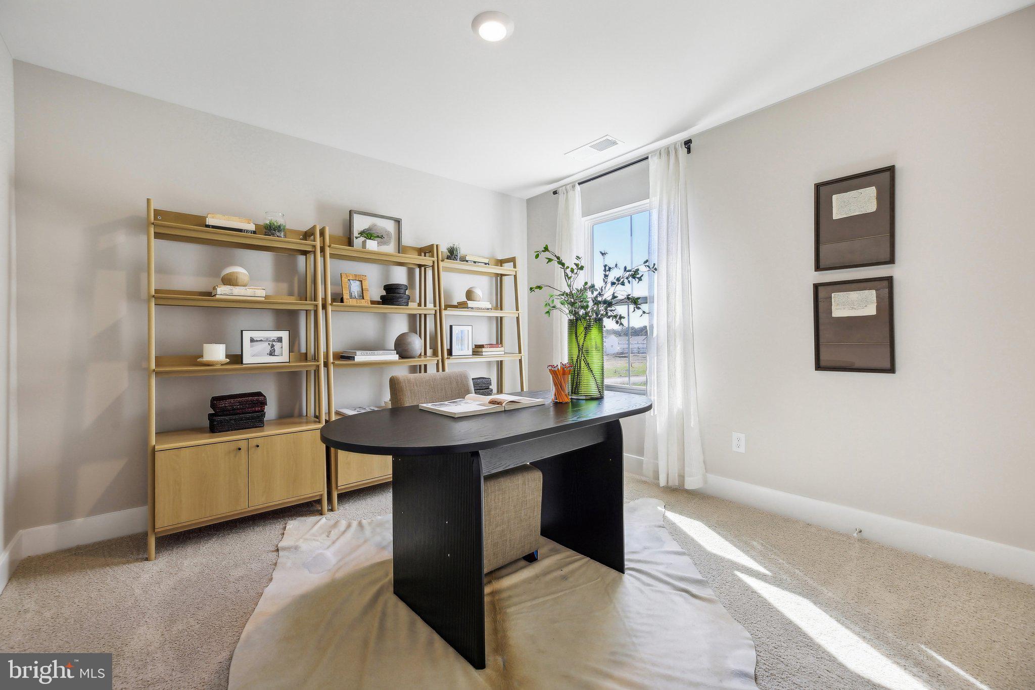 WEST WIND - Residential