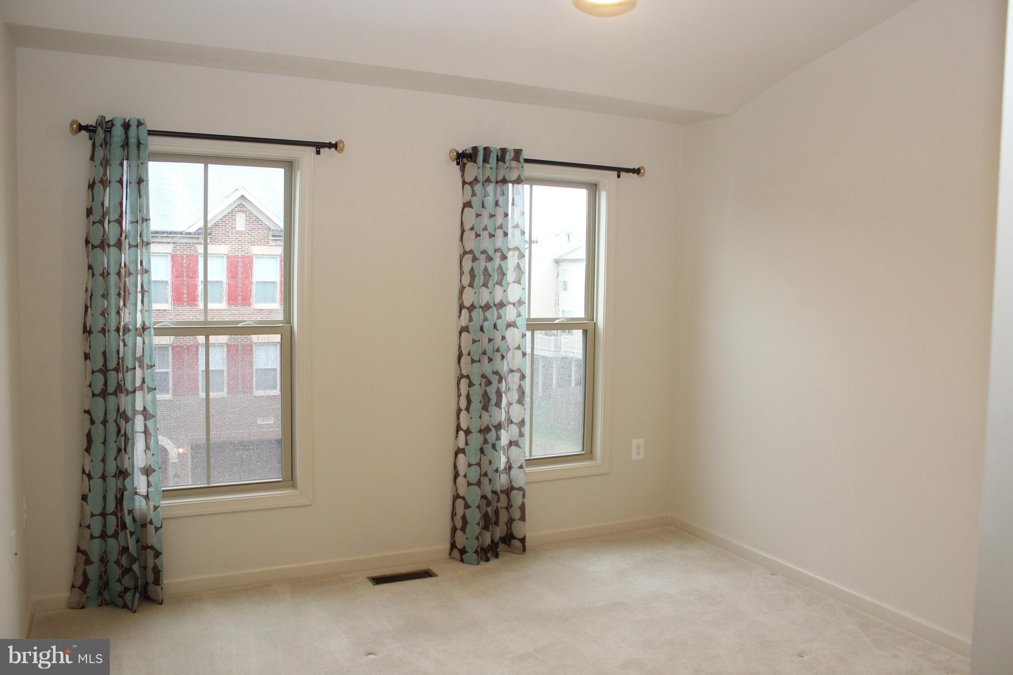 BRAMBLETON - Residential Lease