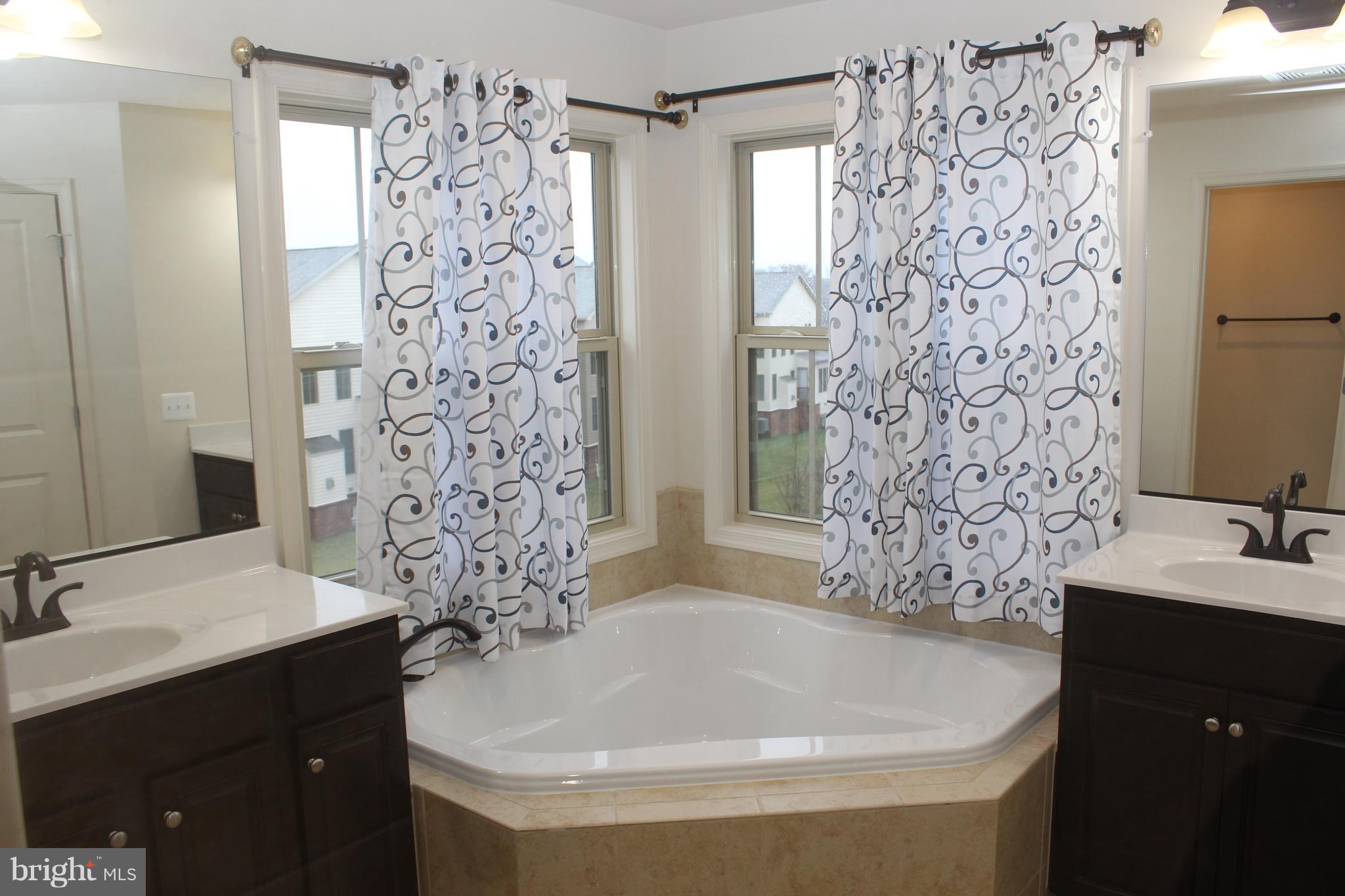 BRAMBLETON - Residential Lease