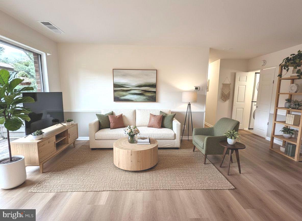 THOMAS CHOICE GARDENS - Residential