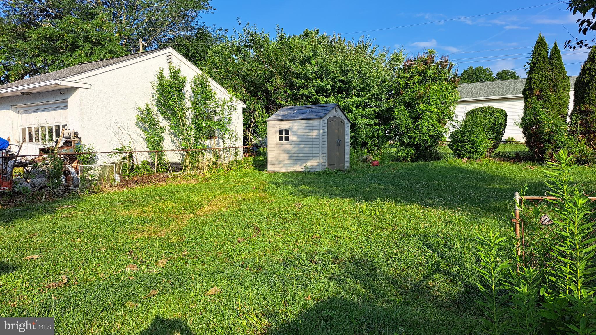 ABINGTON WOODS - Residential