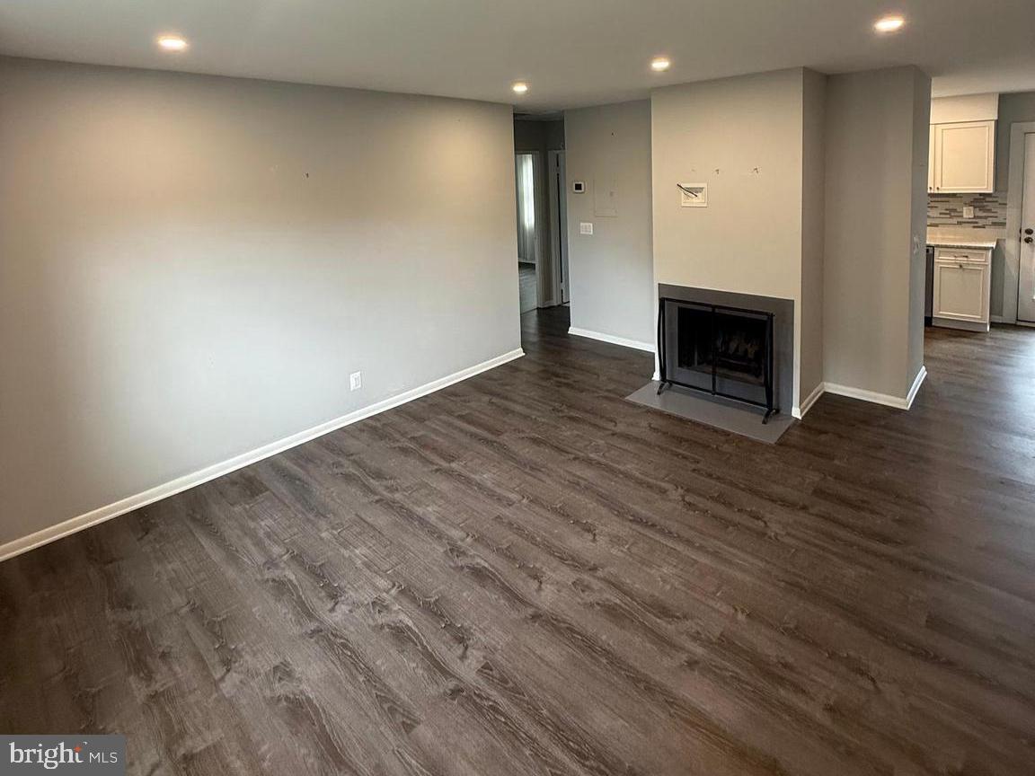 THE ARLINGTON - Residential Lease