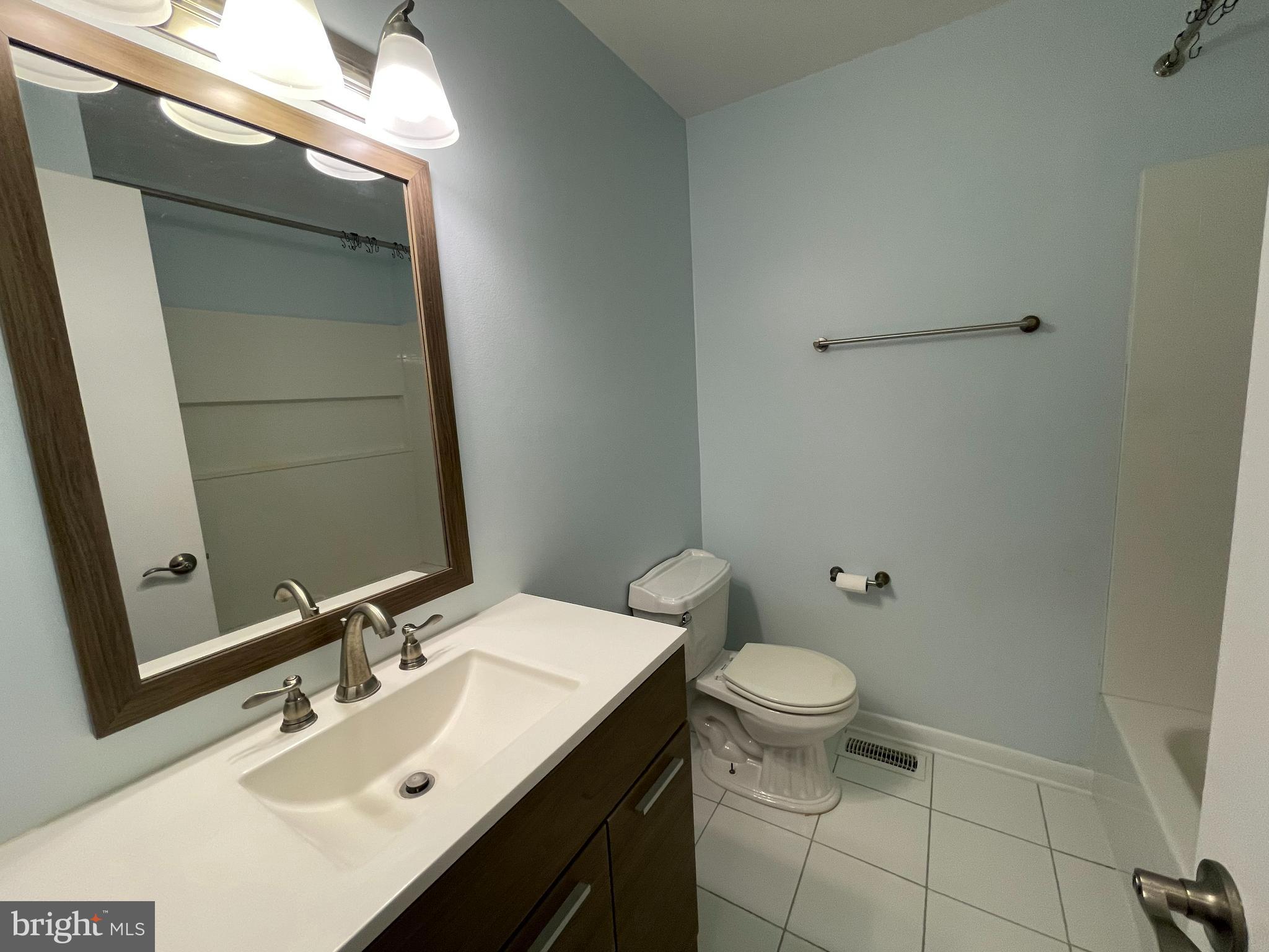 PLUM POINT - Residential Lease