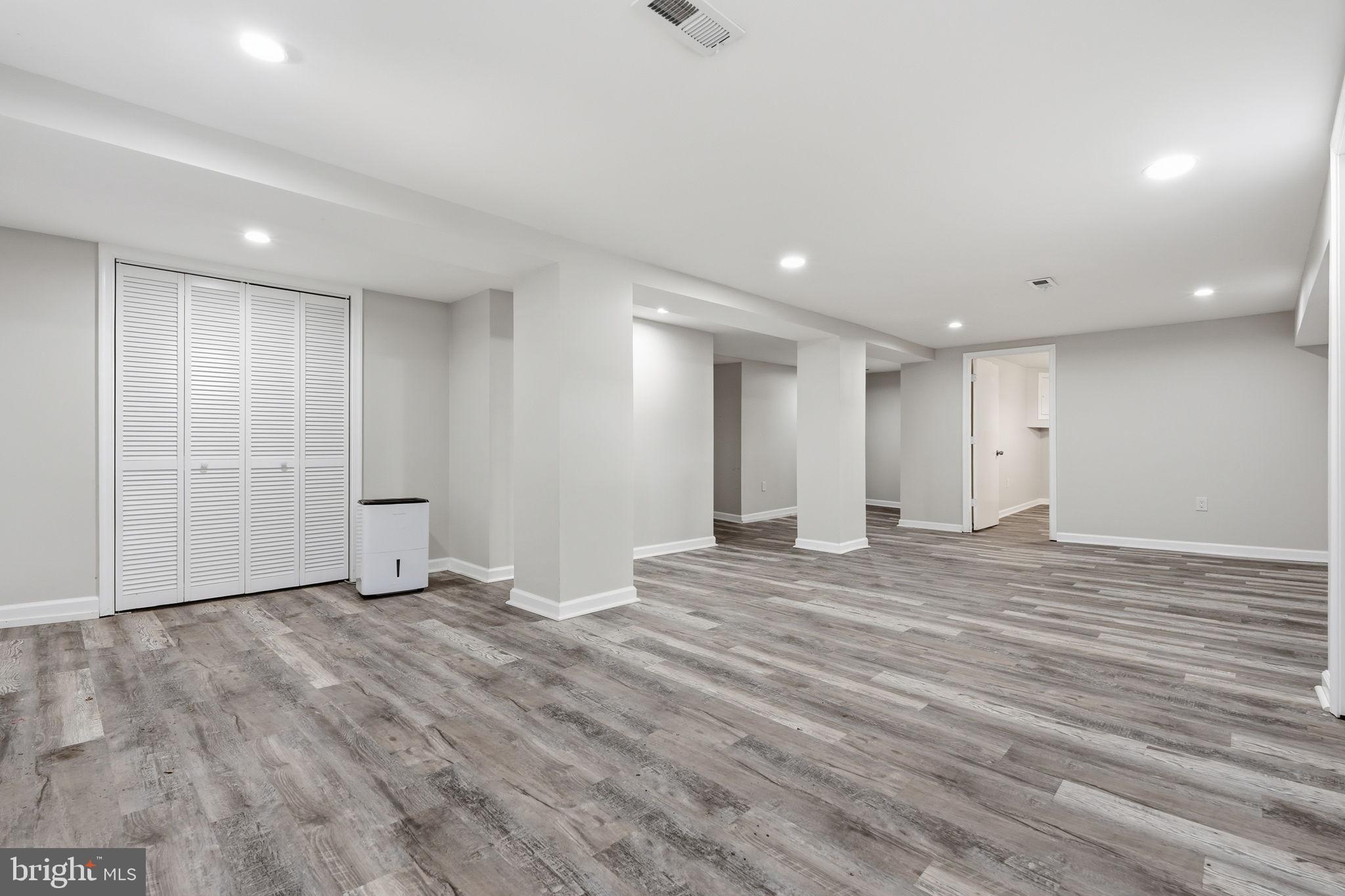 EDNOR GARDENS - LAKESIDE - Residential