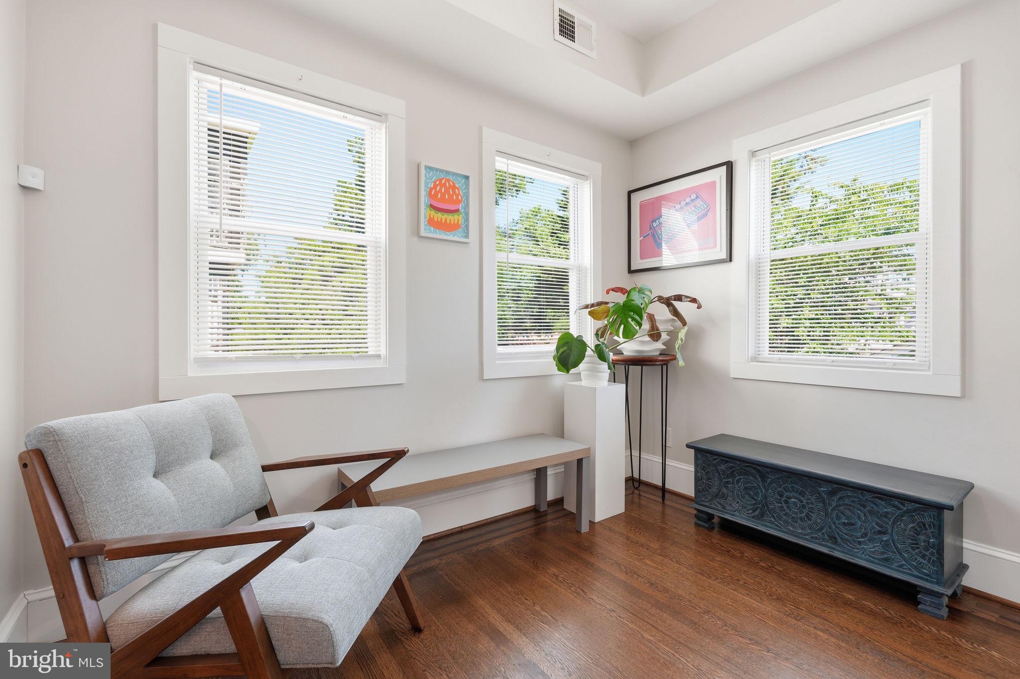 EDNOR GARDENS - LAKESIDE - Residential