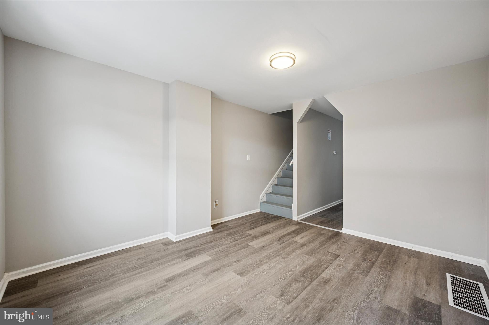 GERMANTOWN (WEST) - Residential