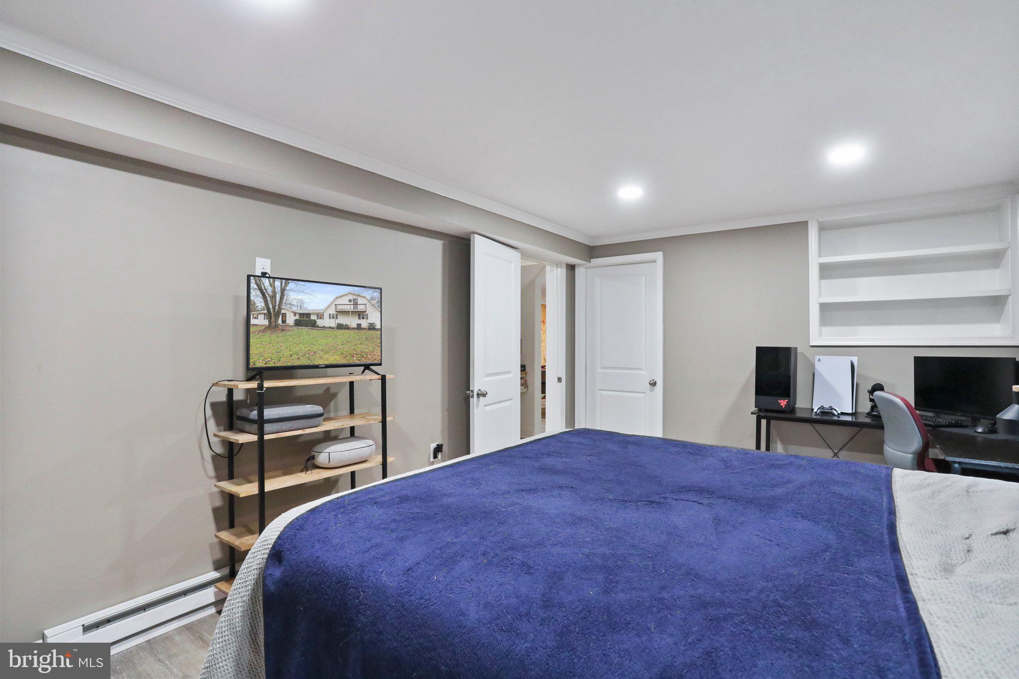 POTOMAC HEIGHTS - Residential