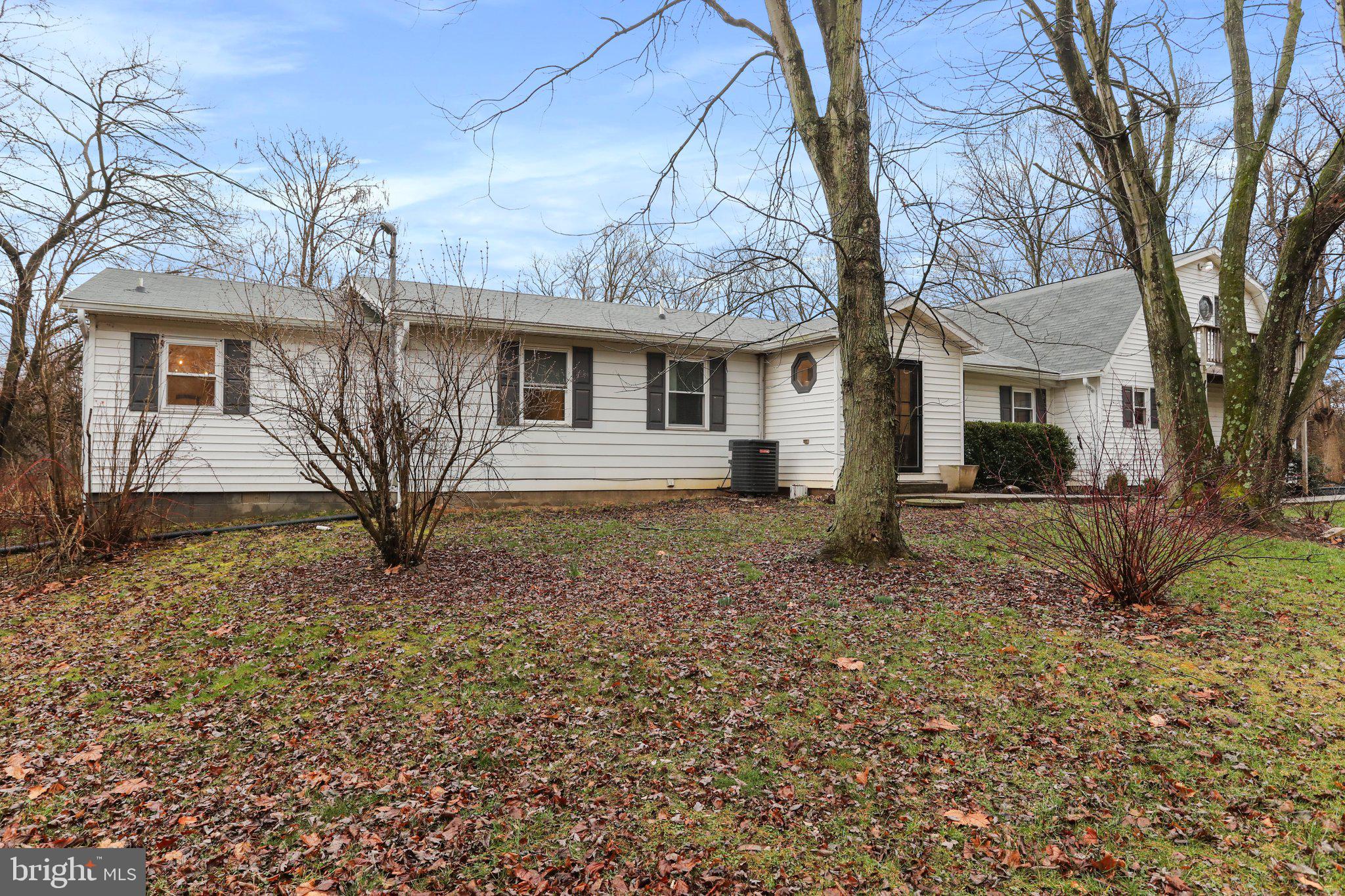 POTOMAC HEIGHTS - Residential