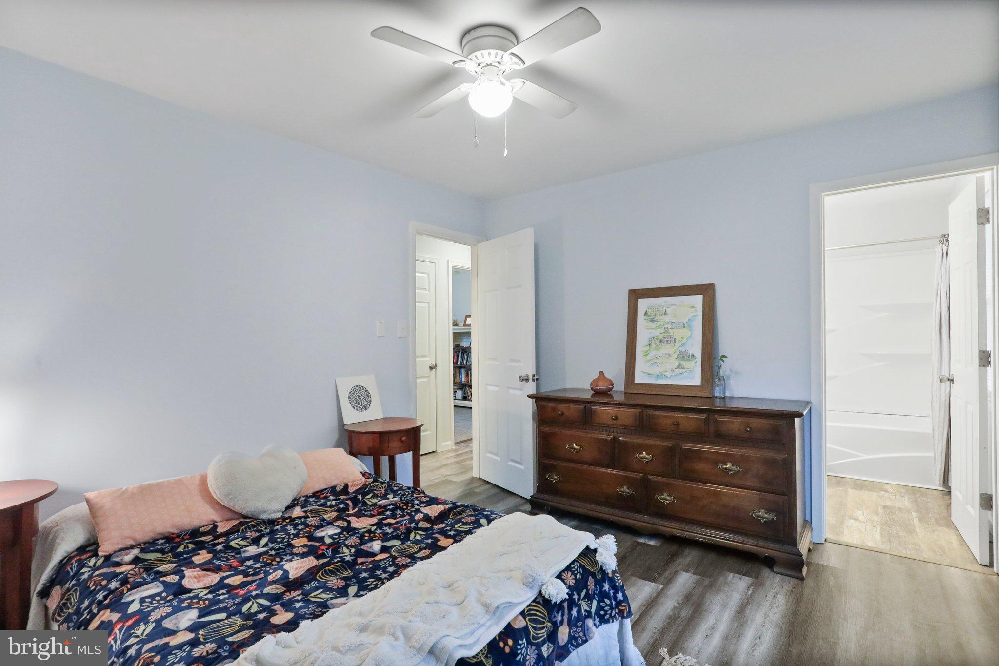 POTOMAC HEIGHTS - Residential