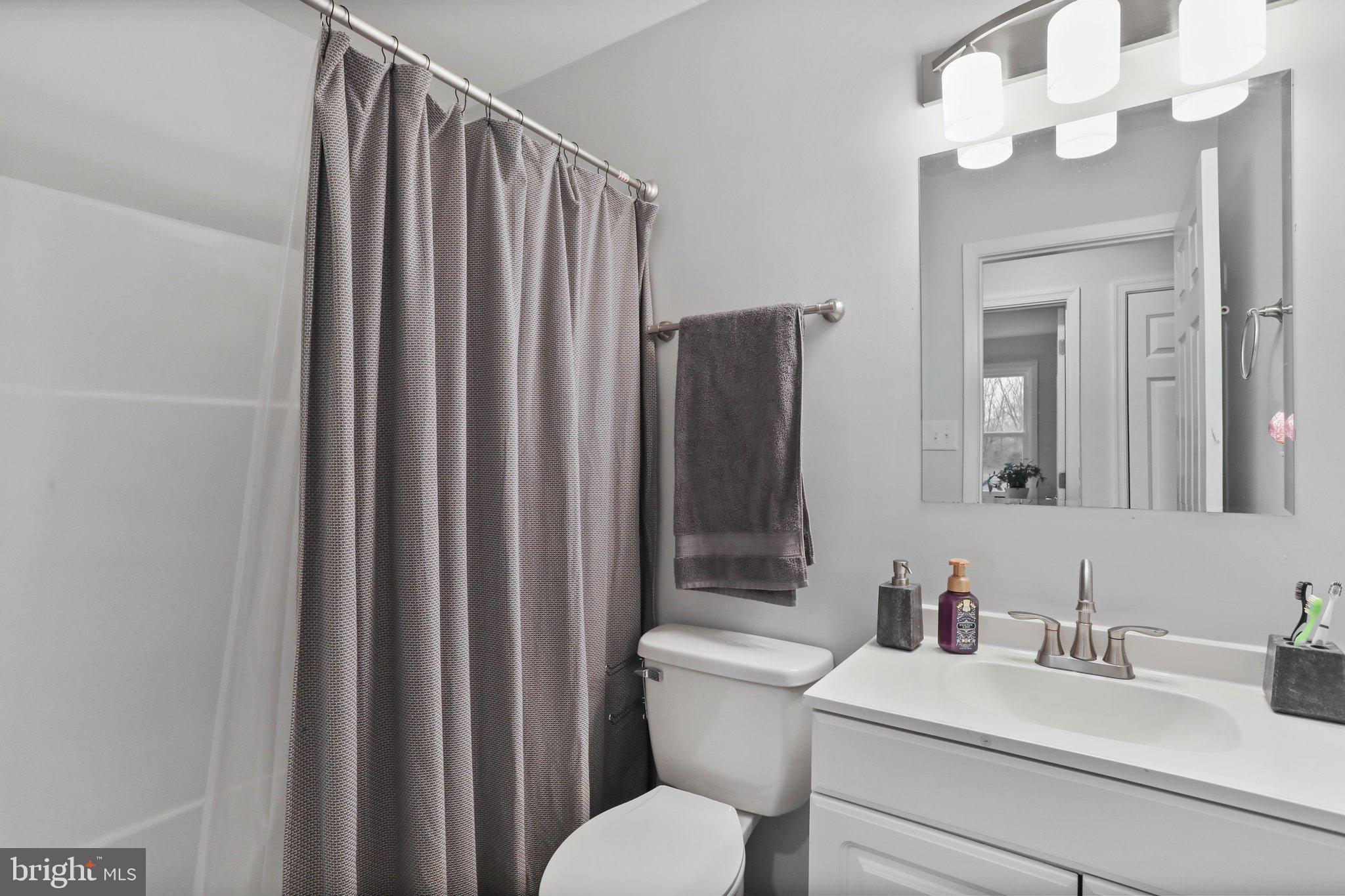 POTOMAC HEIGHTS - Residential