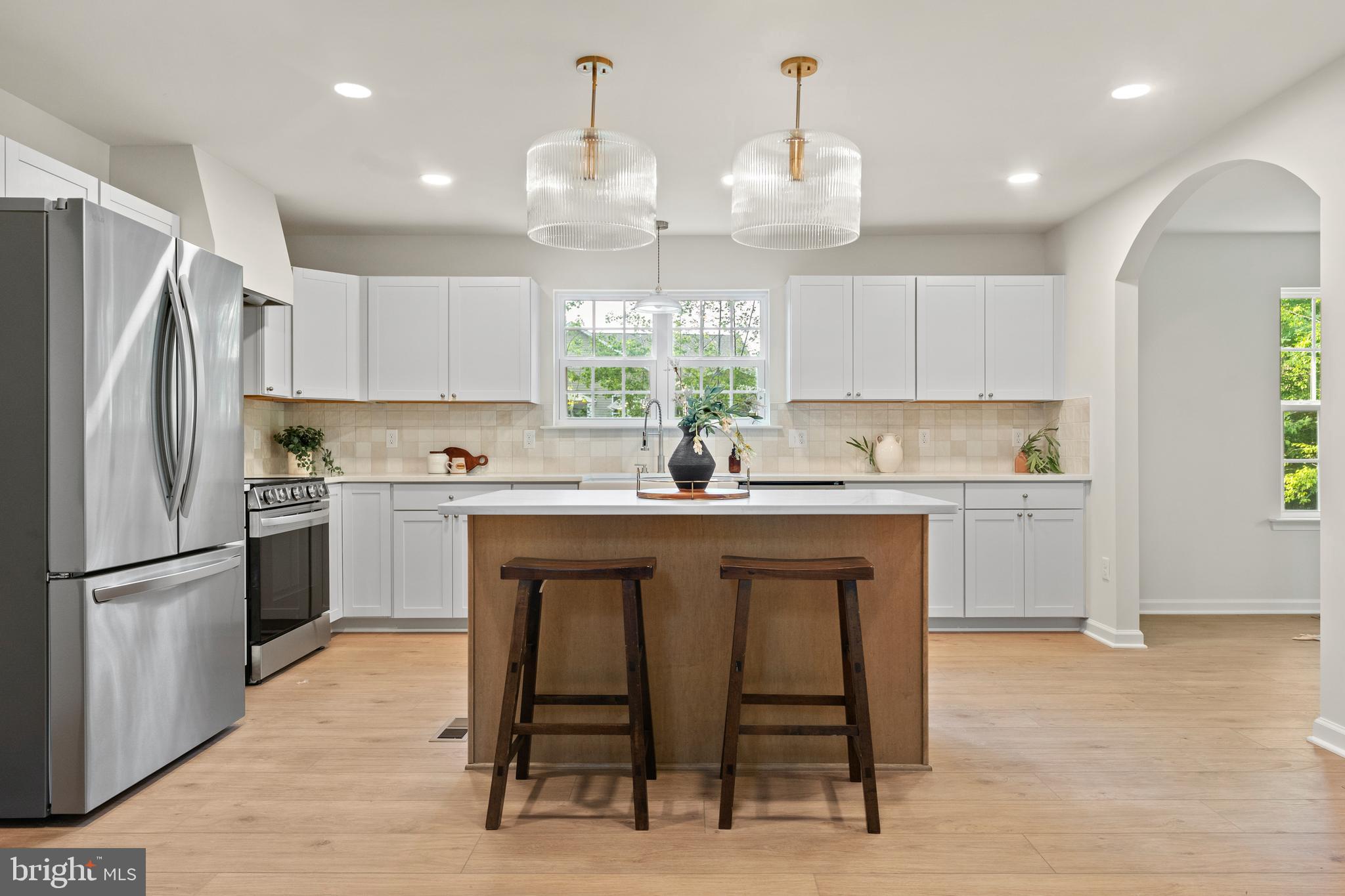 WOODLAND SHORES - Residential