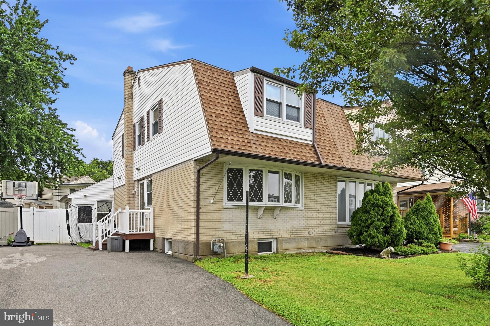 Opportunity awaits in this spacious 3-bedroom, 1.5-bath twin located in a desirable neighborhood where buyers can build equity while making a home their own. Offering timeless hardwood flooring throughout much of the home, a bright front living room with a large bay window, a rear addition providing additional living space and access to the fenced backyard -  this home offers a flexible layout with plenty of potential.

Additional features include a full, walk-out basement and a two-car driveway!

Whether you're a first-time buyer looking for an affordable entry into the neighborhood or someone excited to personalize a home over time, this property presents an excellent opportunity. Stop by the Open House Thursday July 9th from 5-7pm or Saturday July11th from 12-2pm!