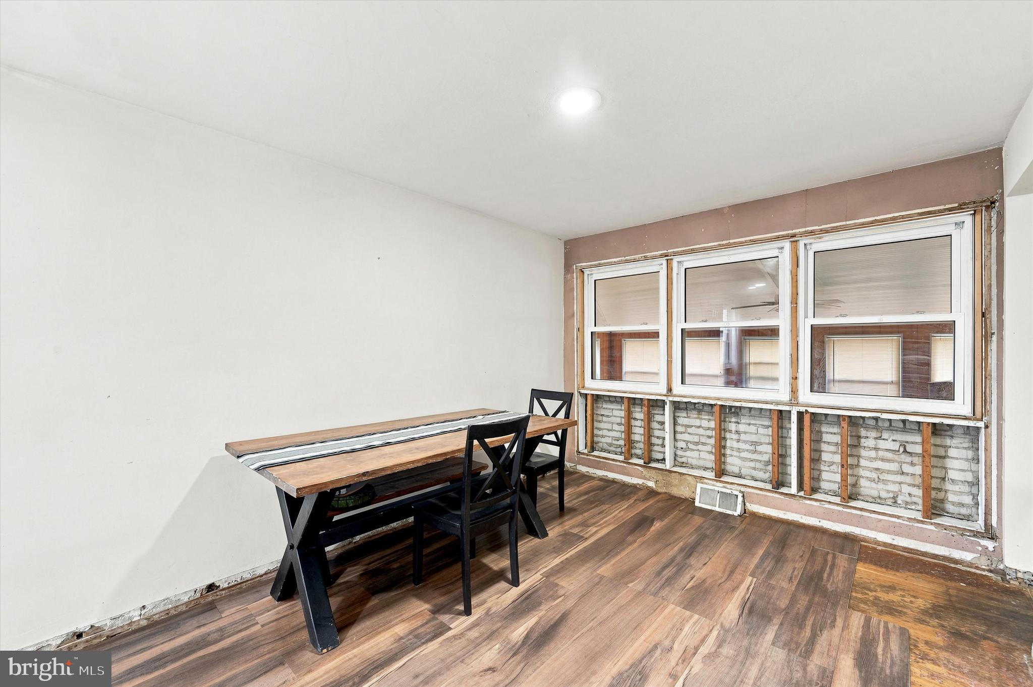 SWARTHMOREWOOD - Residential