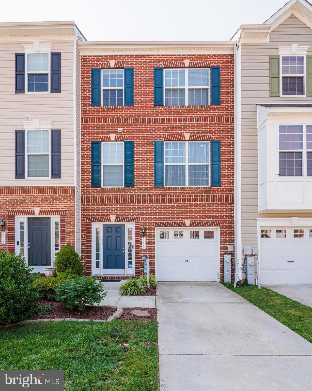 Spacious 3 bed 2.5 bath garage townhome in Admirals Landing awaits! Ground level entry leads you up to the spacious, light filled main level. Kitchen features tile flooring, warm wood cabinets, pantry, oversized
island with seating and a separate dining area. Generous size composite deck off of the kitchen with room for grill and outdoor seating/dining. Large open concept living room is fit for relaxing. Third level offers primary bedroom complete with walk in closet and attached full bath. There are two additional bedrooms and a full bath that complete the top level. Bonus space on ground level is the perfect multifunctional room, providing additional den and/or office space. Laundry, additional storage, and garage access are on the main level. Bonus space flows right out to the privacy fenced backyard! Schedule your showing to today!