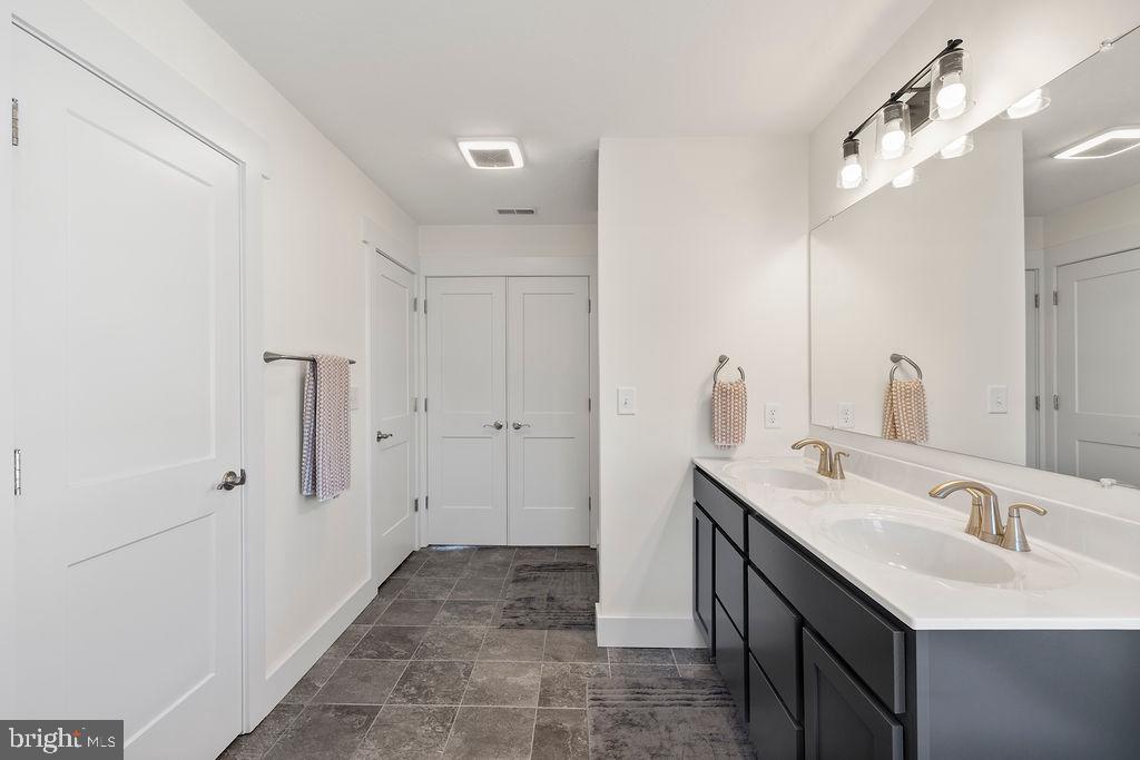 CUMBERLAND VILLAGE - Residential