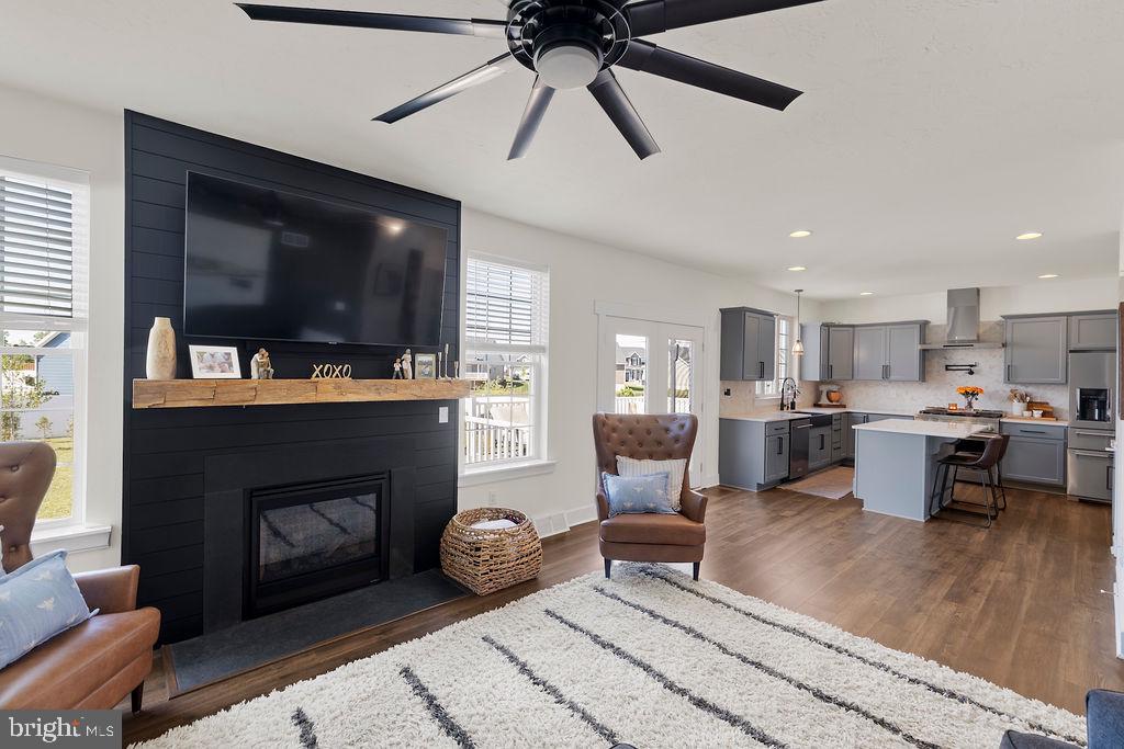 CUMBERLAND VILLAGE - Residential