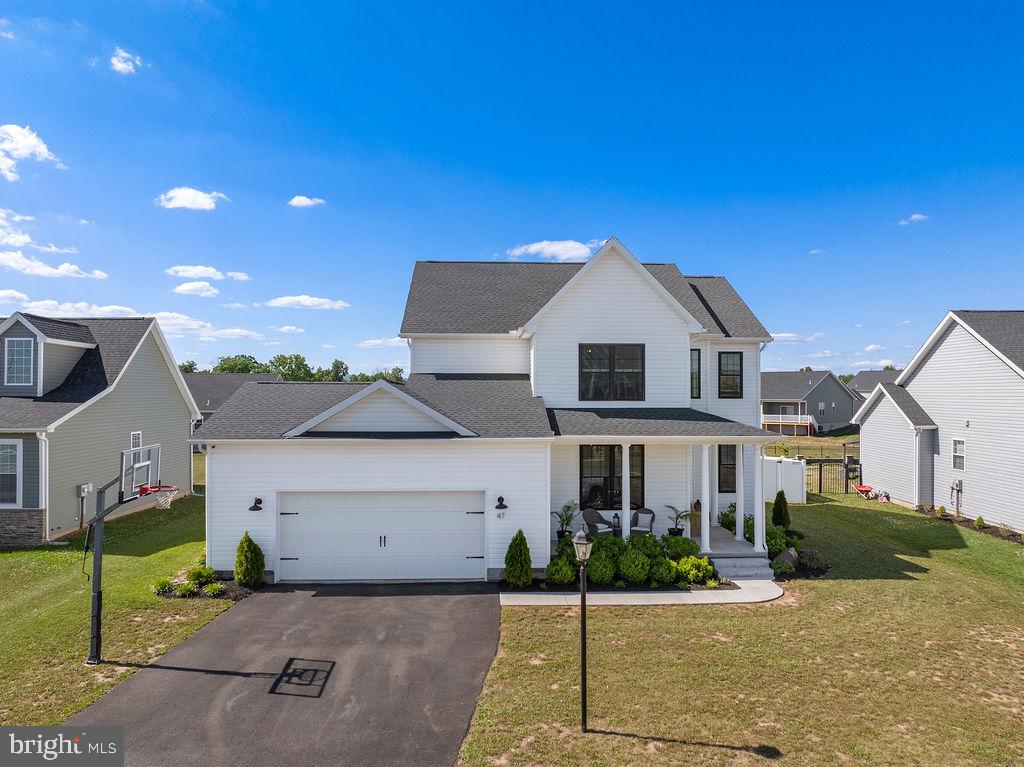 CUMBERLAND VILLAGE - Residential