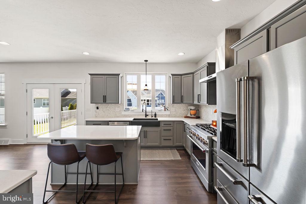 CUMBERLAND VILLAGE - Residential