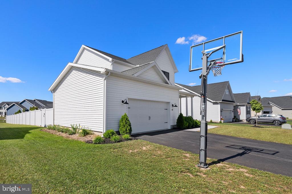 CUMBERLAND VILLAGE - Residential