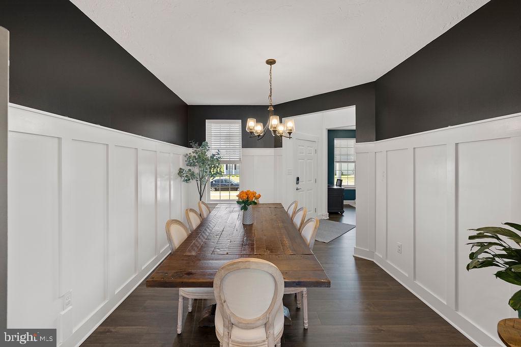 CUMBERLAND VILLAGE - Residential