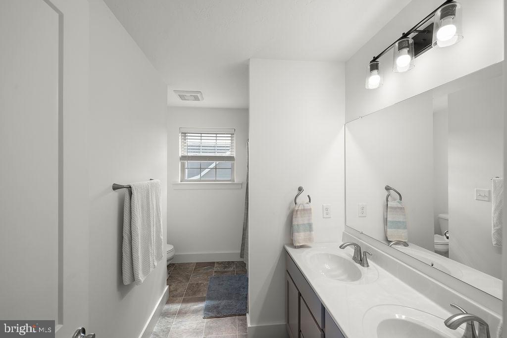 CUMBERLAND VILLAGE - Residential