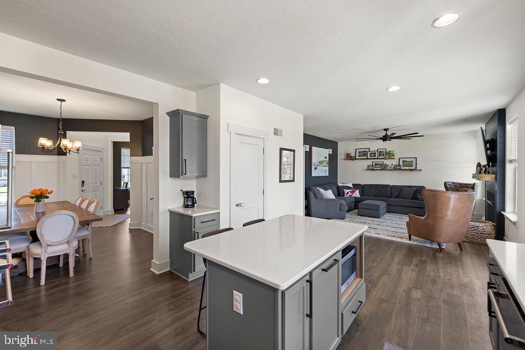 CUMBERLAND VILLAGE - Residential
