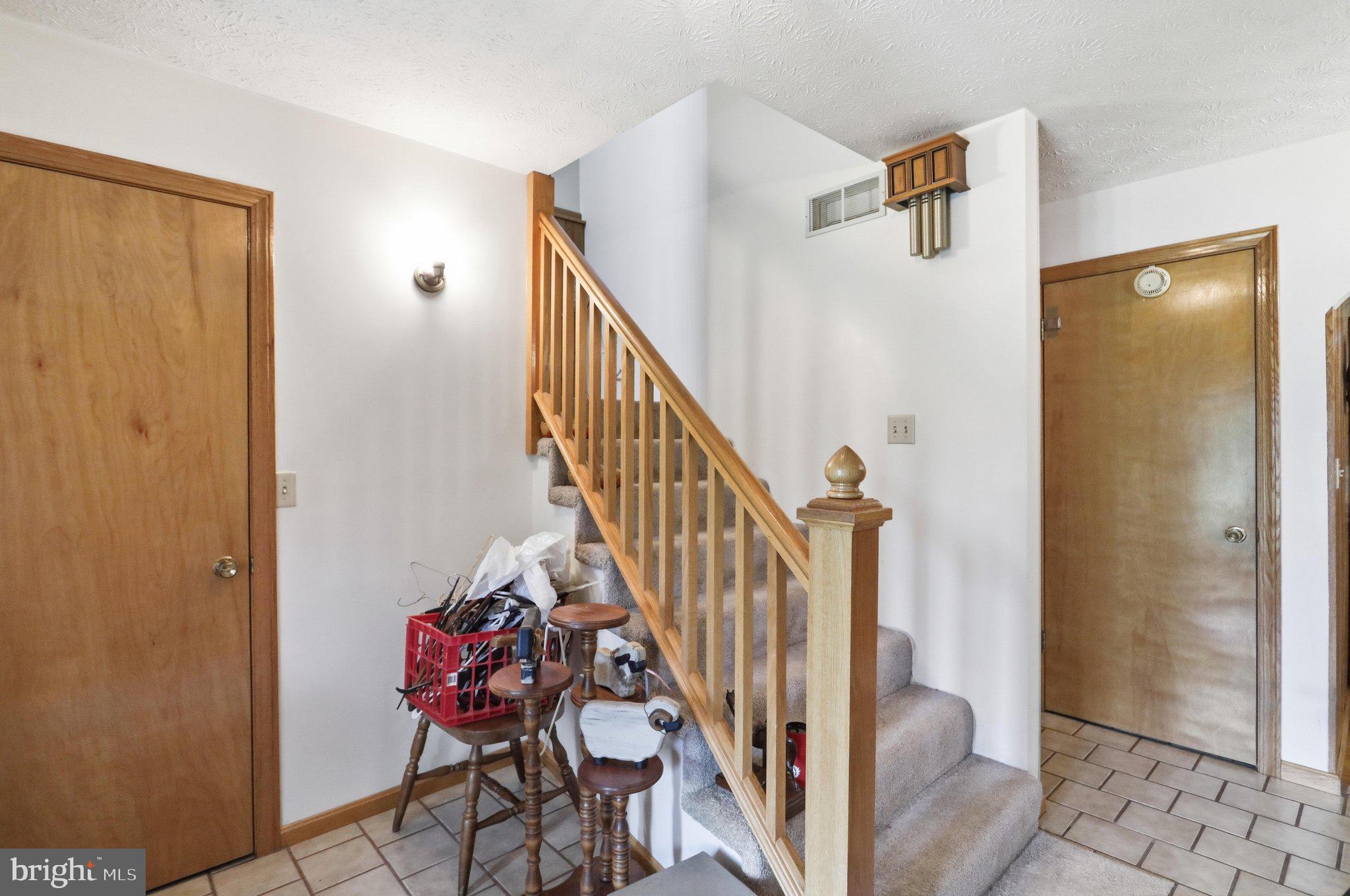 KNOBLEY - Residential