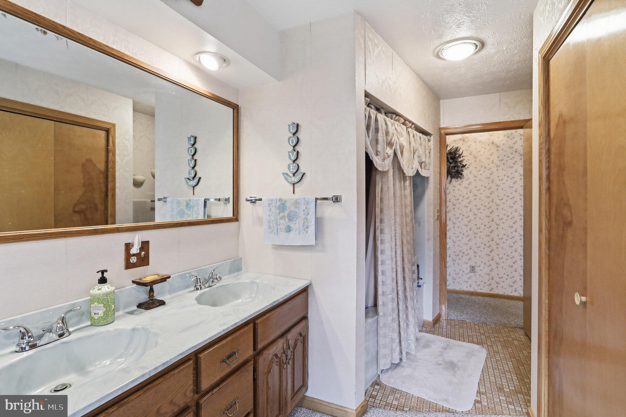 KNOBLEY - Residential