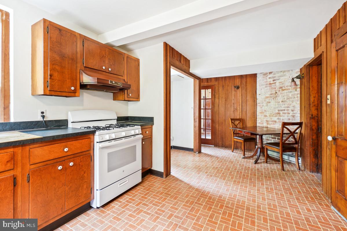 TAKOMA PARK - Residential