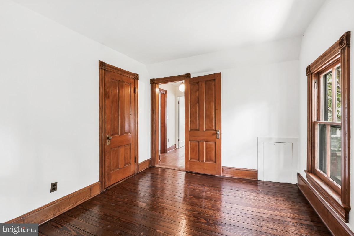TAKOMA PARK - Residential