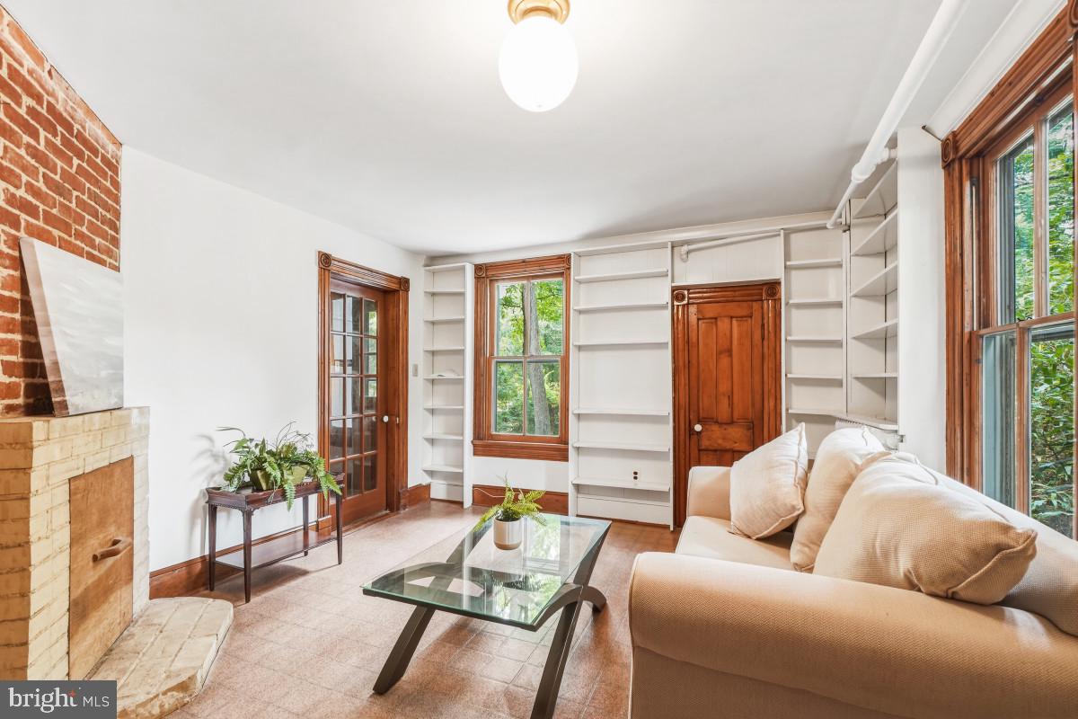 TAKOMA PARK - Residential