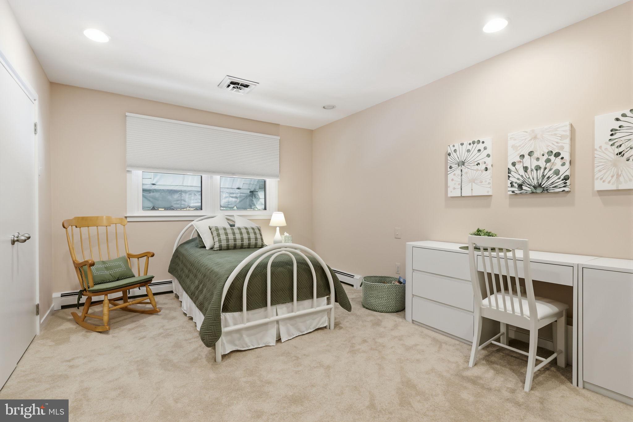 JUSTA FARMS - Residential