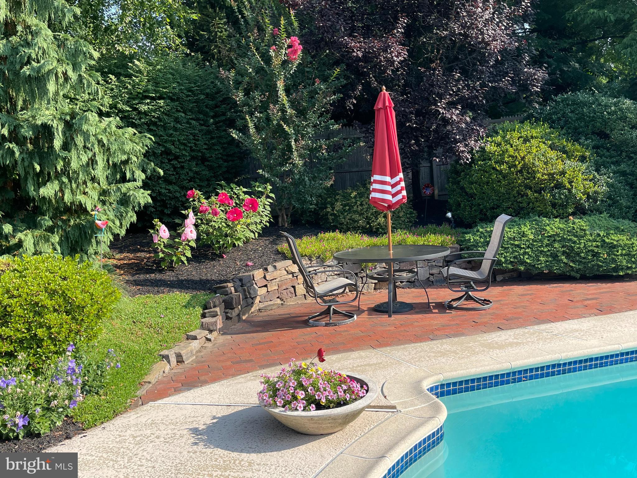 JUSTA FARMS - Residential