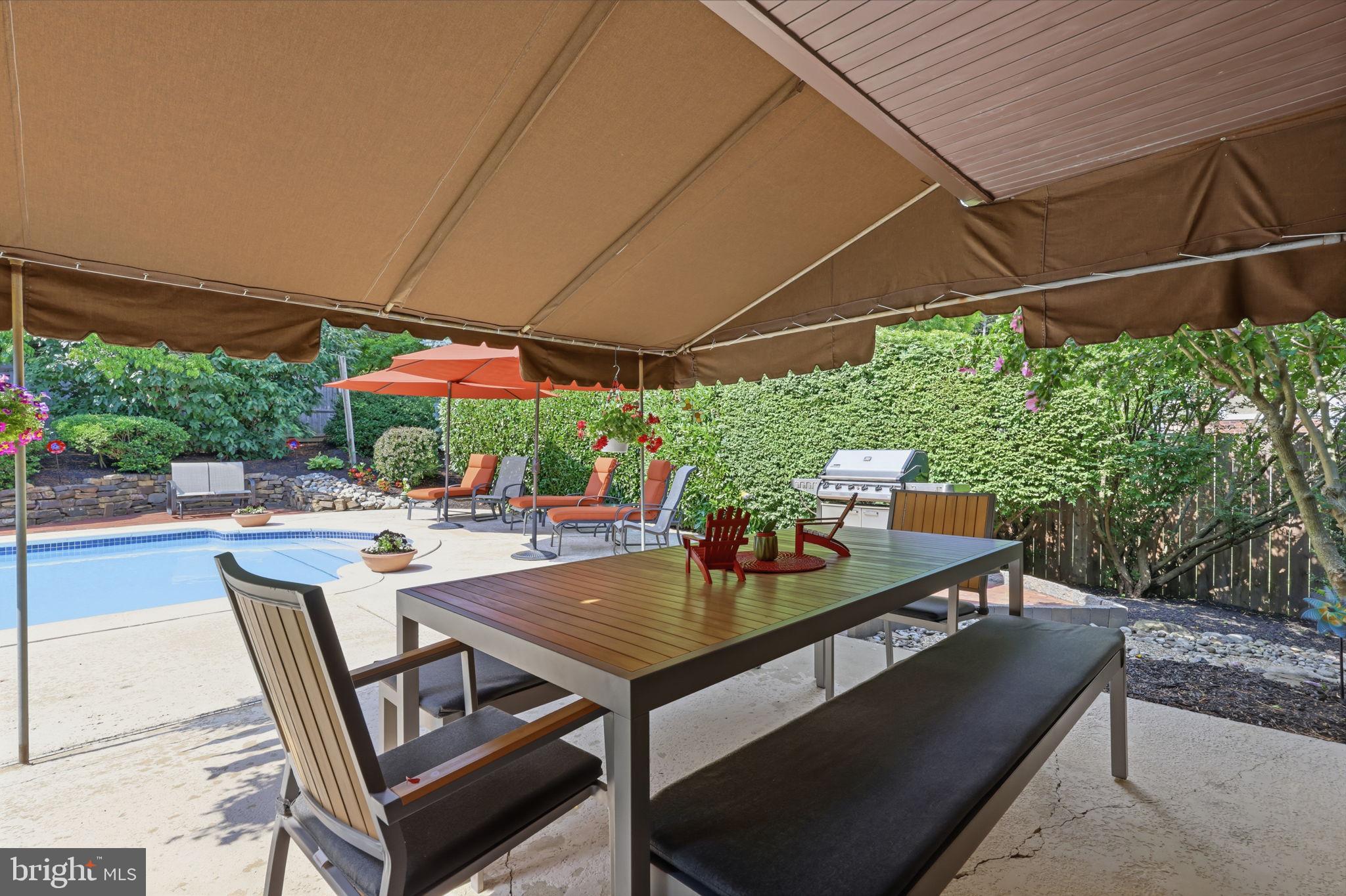 JUSTA FARMS - Residential