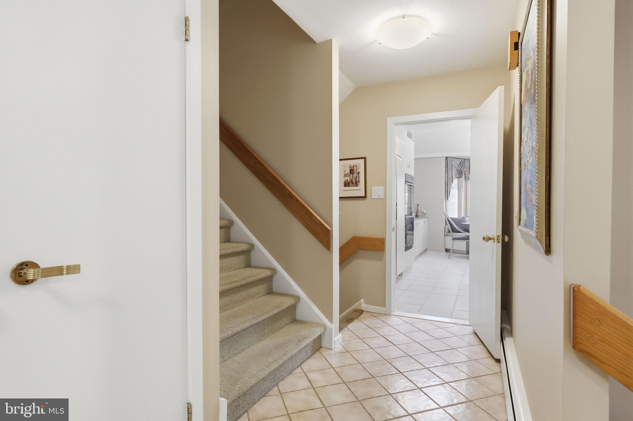 JUSTA FARMS - Residential