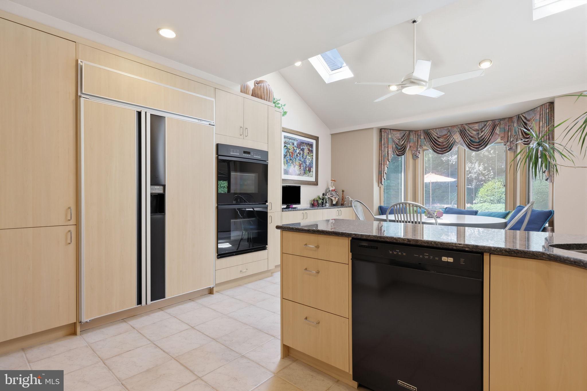 JUSTA FARMS - Residential