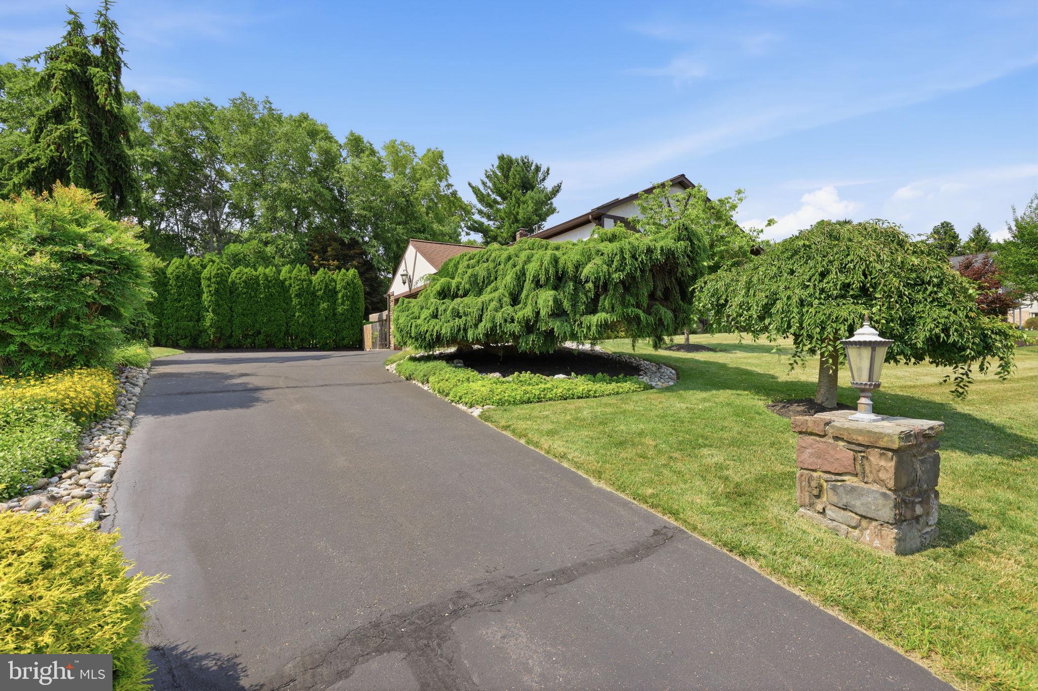 JUSTA FARMS - Residential