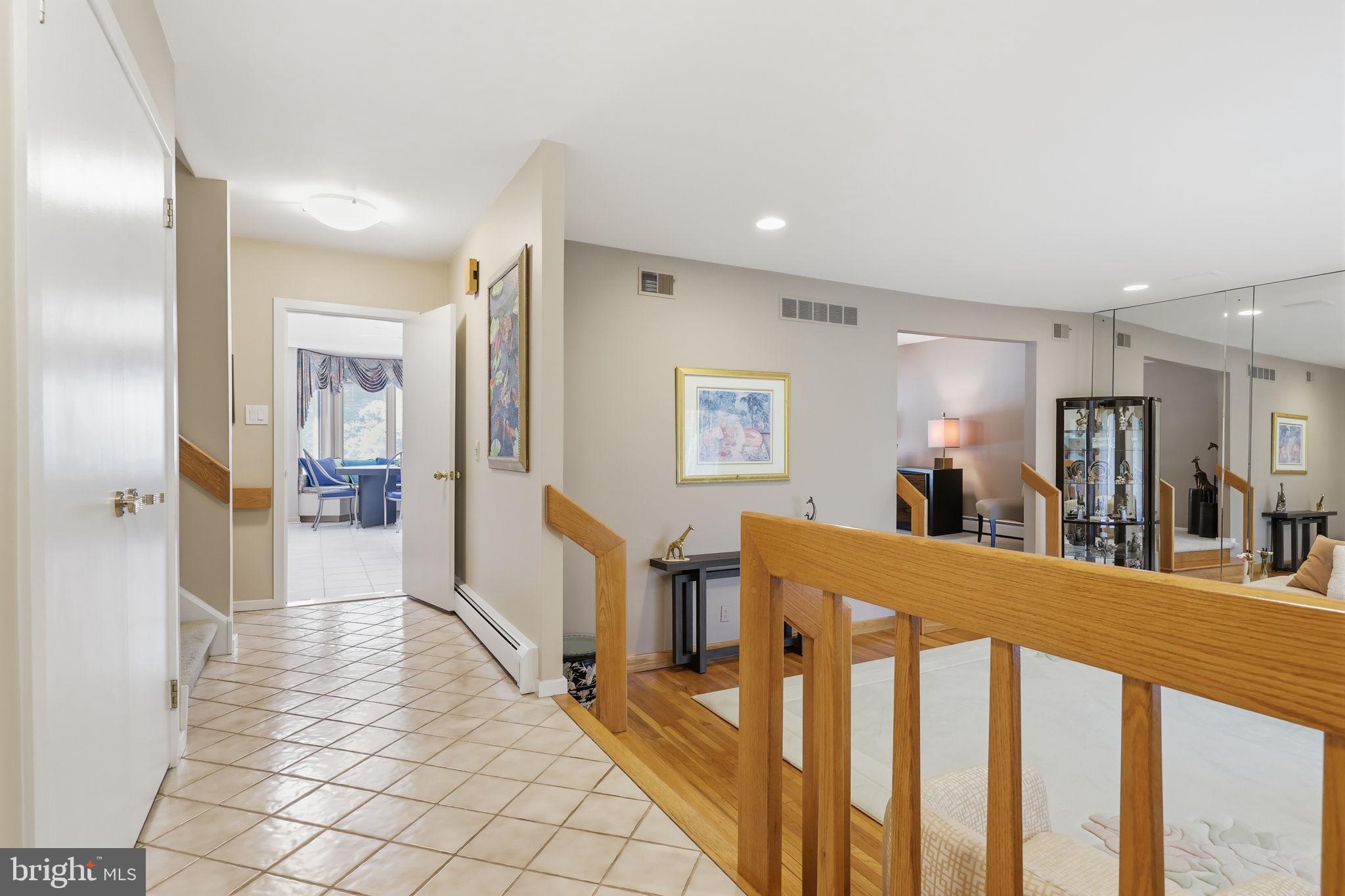 JUSTA FARMS - Residential