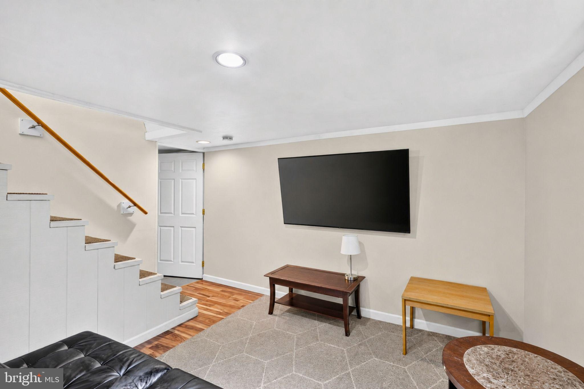 CATONSVILLE PINES - Residential