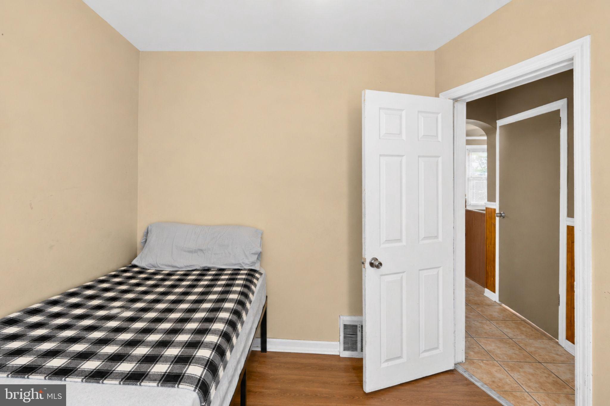 CATONSVILLE PINES - Residential